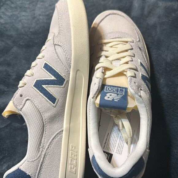 New Balance CT 300 Sz 9.5 Women’s 8 Men’s - Picture 3 of 4